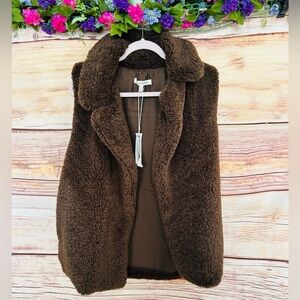 Workshop Women’s Dark Roast Brown Open Front Collared Faux Fur Sherpa Vest M NWT